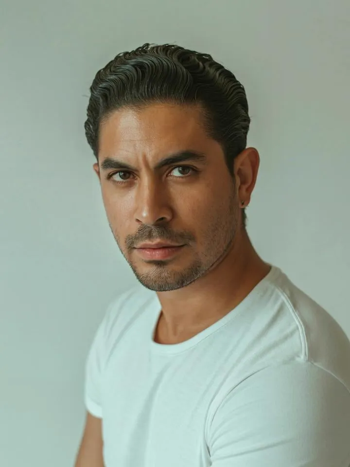 AI model reference — athletic, dark wavy hair